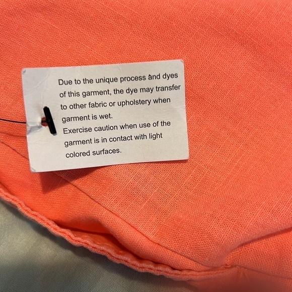 APT. 9 Linen shorts, Orange colored, 4 pockets Has slits on sides,  size 4 - Picture 8 of 9
